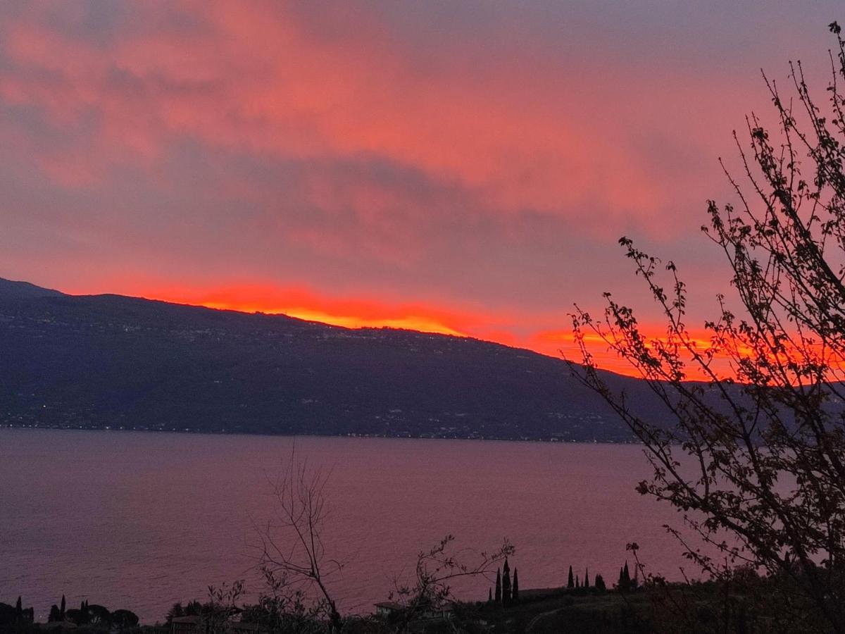 Agriturismo L'Uliveto Gargnano Rom bilde